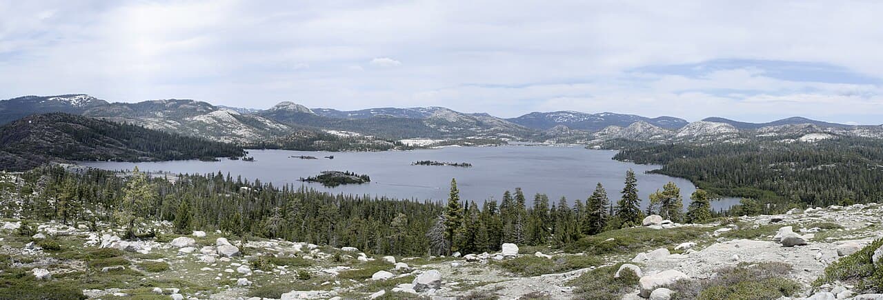 Desolation Wilderness Permit — Loon Lake wilderness permit area in Desolation Wilderness - backcountry hiking destination