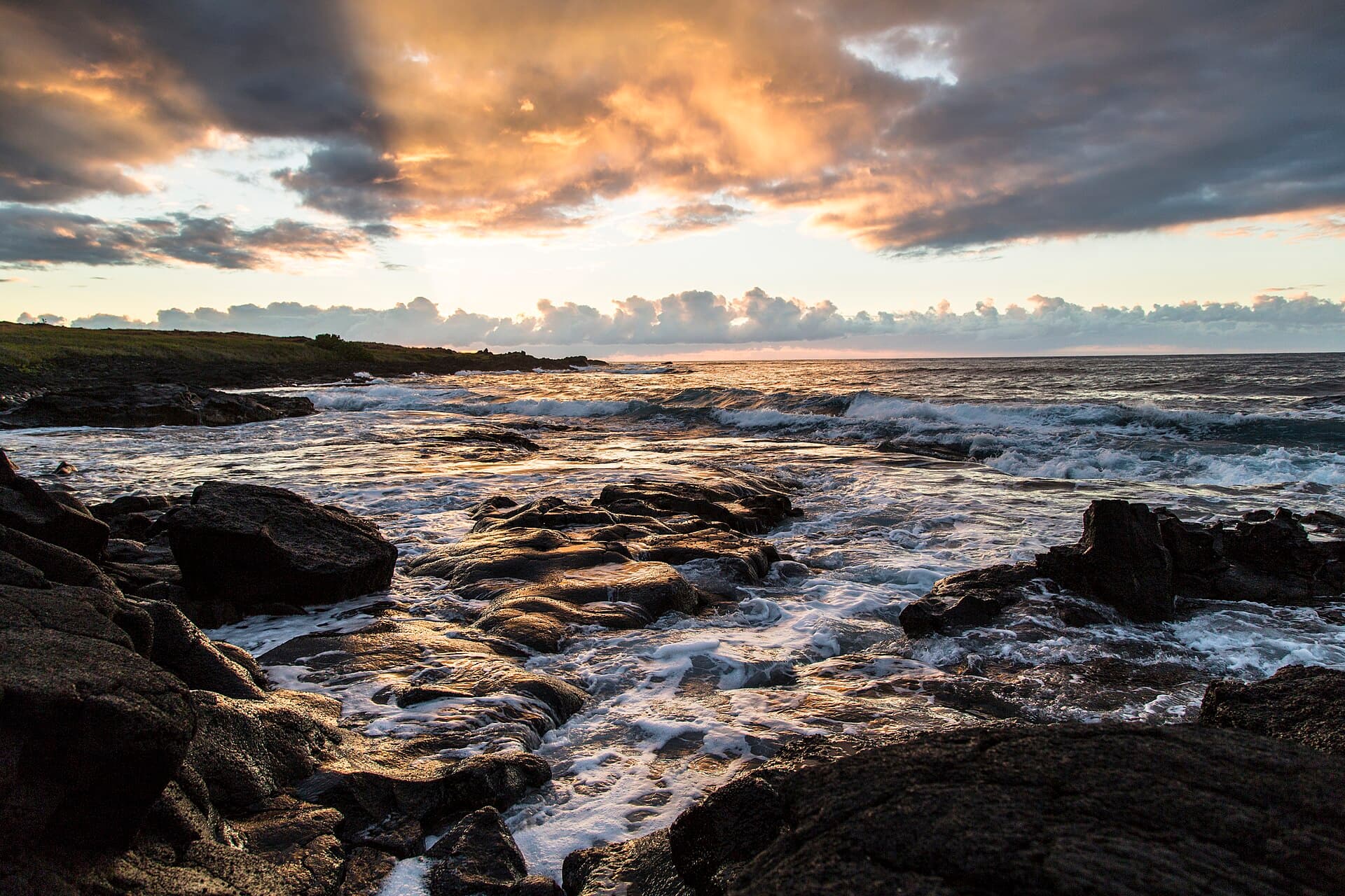 Hawaiʻi Volcanoes Backcountry Permit permit area in Hawaiʻi Volcanoes National Park - backcountry hiking destination