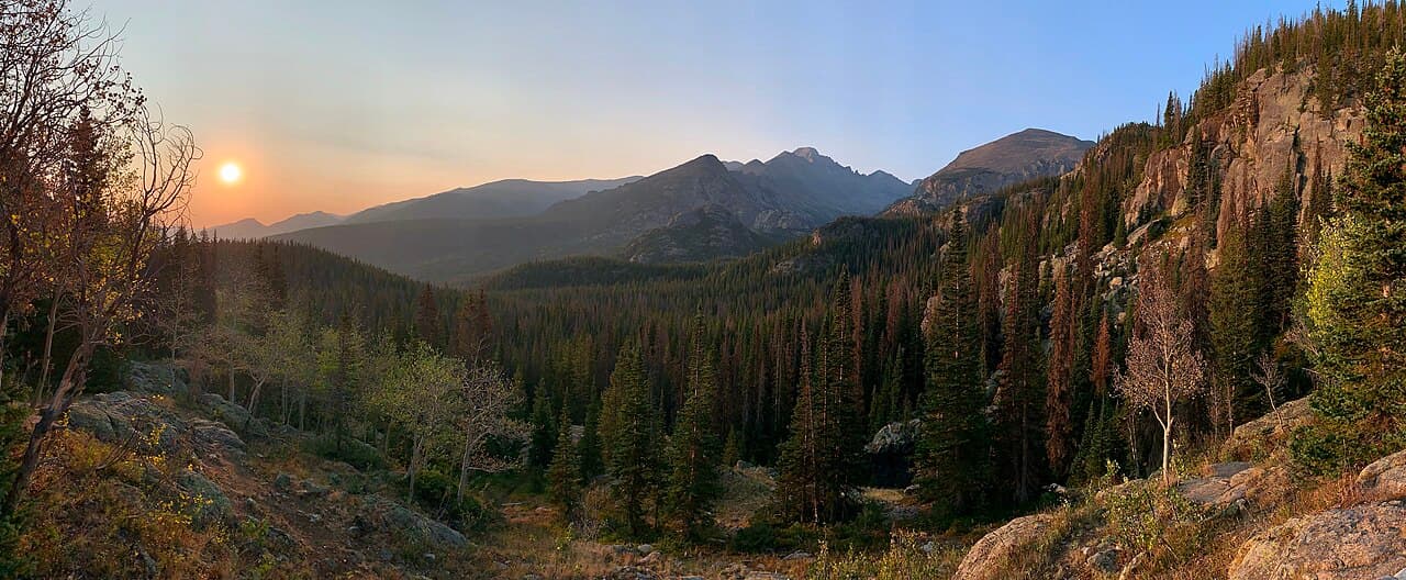 Longs Peak Wilderness Permit (Overnight) wilderness permit area in Rocky Mountain National Park - backcountry hiking destination