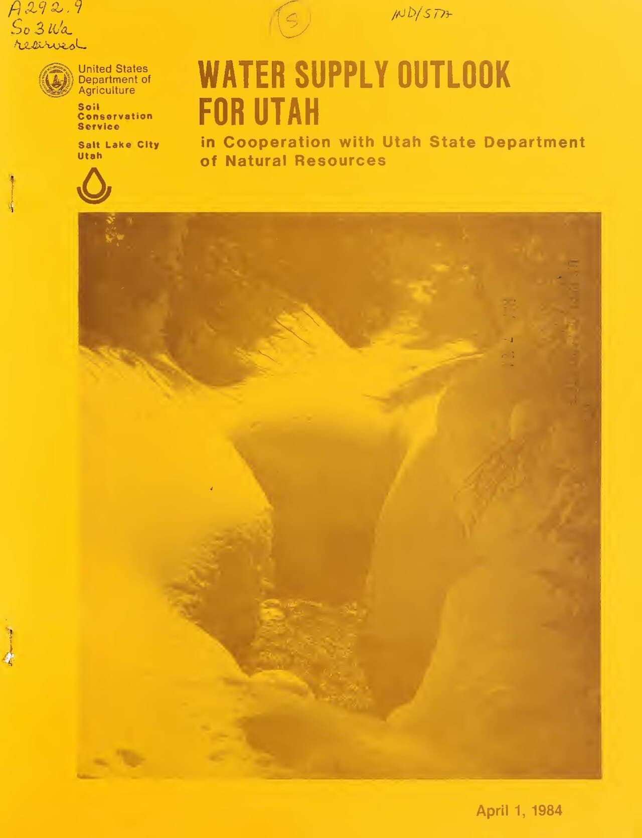 Zion Canyoneering Permit — Englestead Hollow wilderness permit area in Zion National Park - backcountry hiking destination