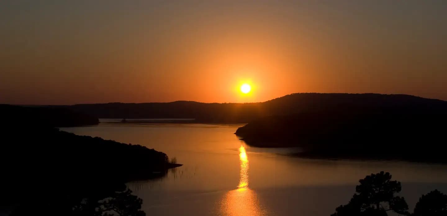 Hickory Creek Park (AR) campground