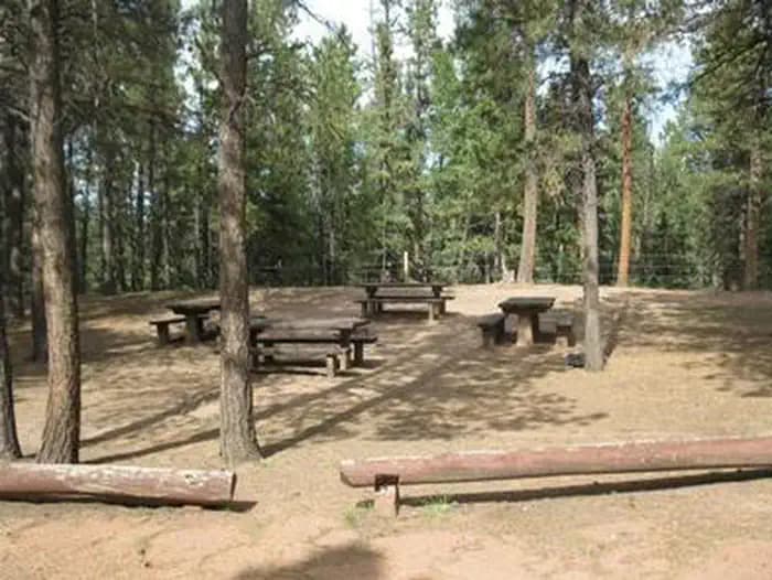 RED ROCKS GROUP CAMPGROUND campground