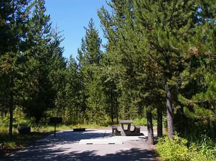RIVERSIDE (ID - TARGHEE) campground