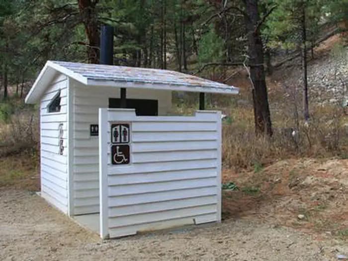 Warm Springs Guard Station in Idaho