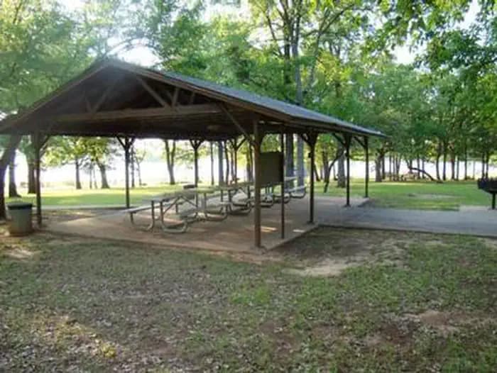 Wilson Point Pavilion campground