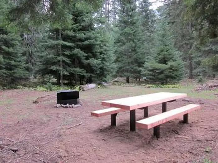 COUGAR FLAT campground