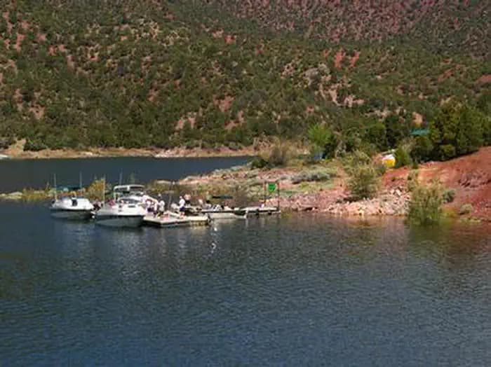 JARVIES BOAT IN GROUP campground