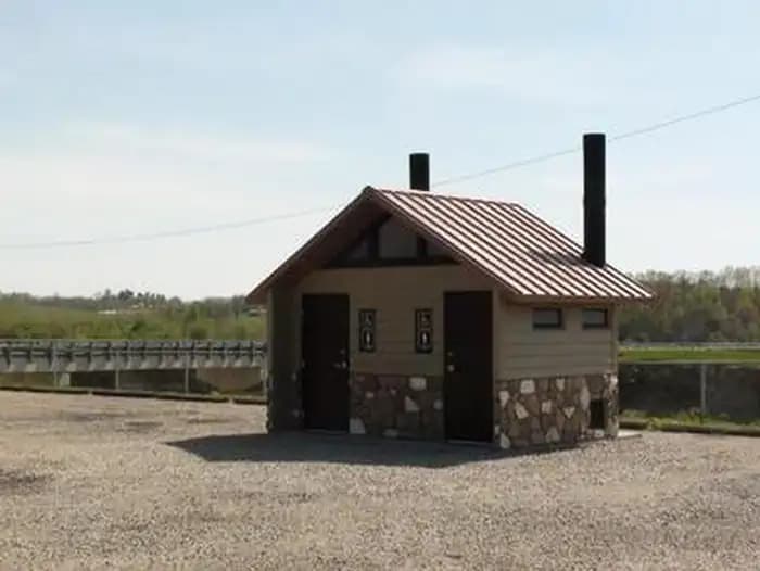 Dillon Lake Group Picnic Shelter campground