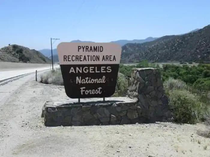 Pyramid Lake - Emigrant Landing Day Use Area in California