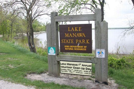 Lake Manawa State Park campground