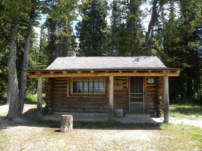 Cabin Creek Cabin in Montana