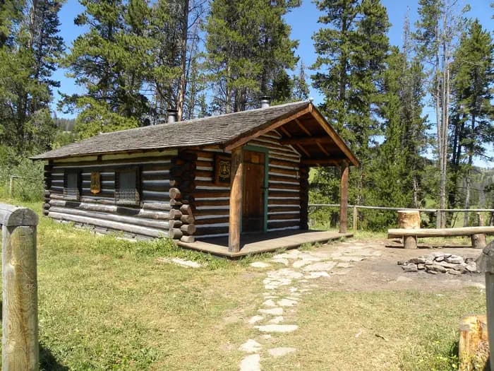 Wapiti Cabin in Montana