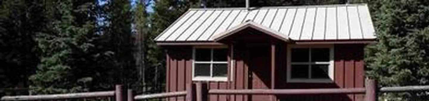SHORT CREEK GUARD STATION campground in Oregon