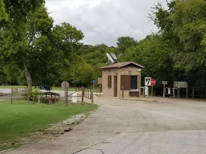MUSTANG campground