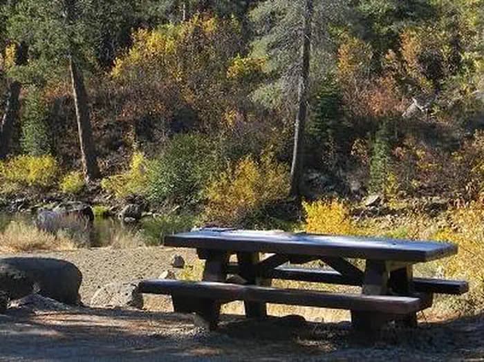 Lower Little Truckee Campground in California
