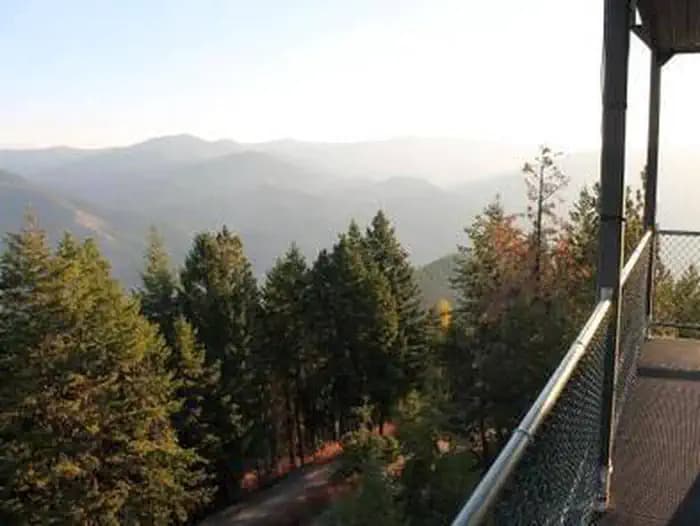 Thompson Peak Lookout Tower in Montana