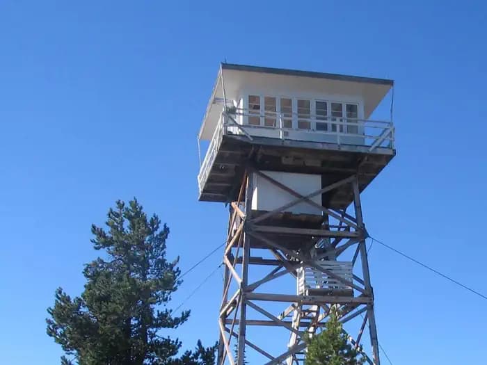 BIG CREEK BALDY. LOOKOUT RENTAL campground