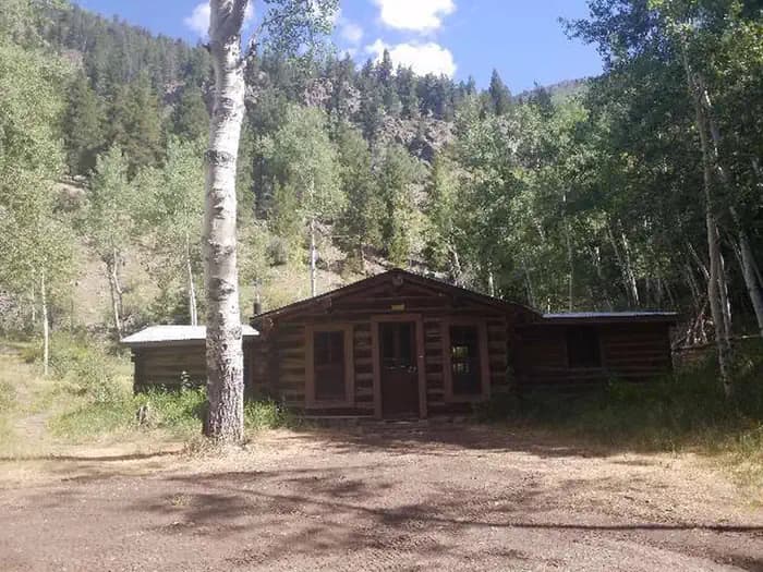 DAWSON CABIN campground in Colorado