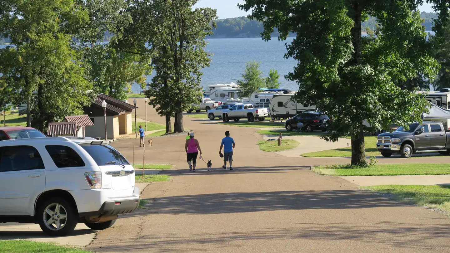 Chickasaw Hill Day Use Area campground