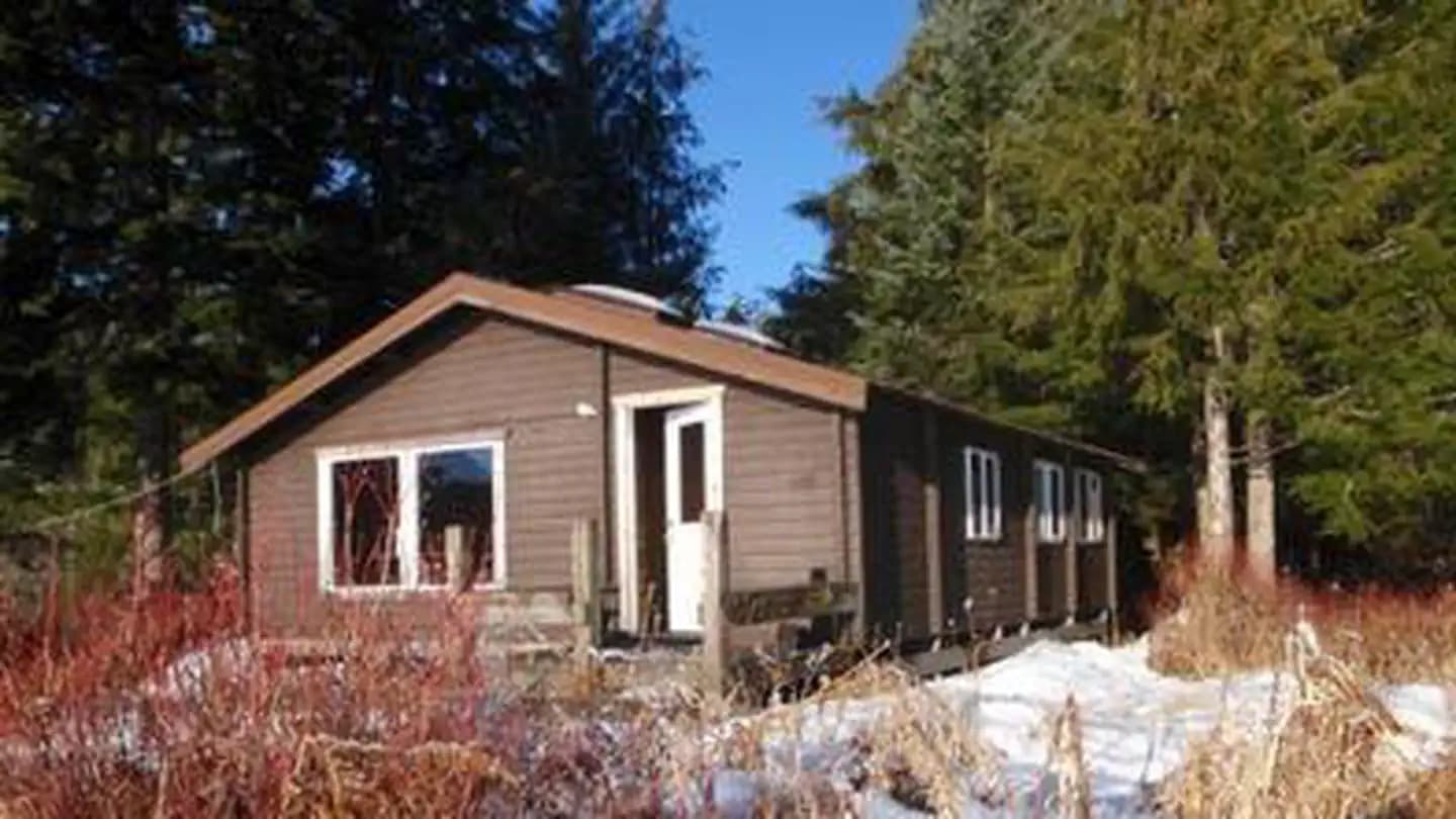 CONTROL LAKE CABIN campground