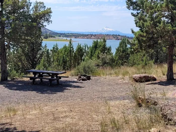 Haystack Campground (East Shore) in Oregon