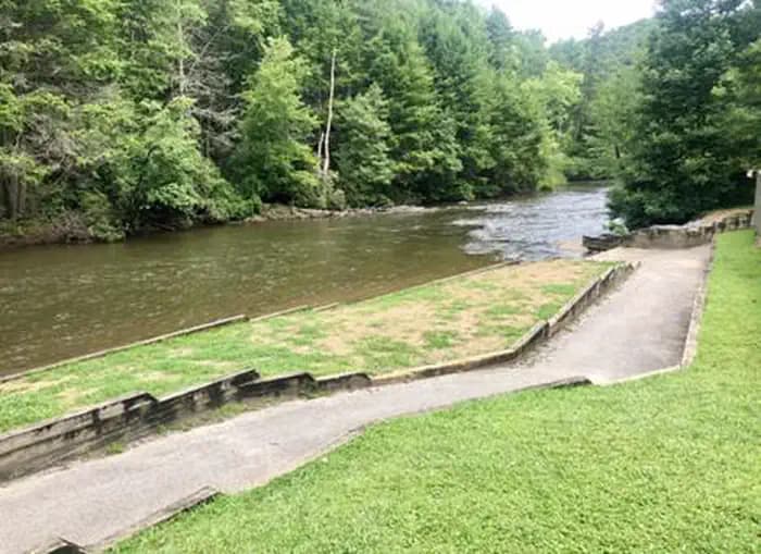 Toccoa River Sandy Bottoms Campground in Georgia