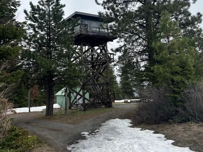 Fivemile Butte Lookout in Oregon