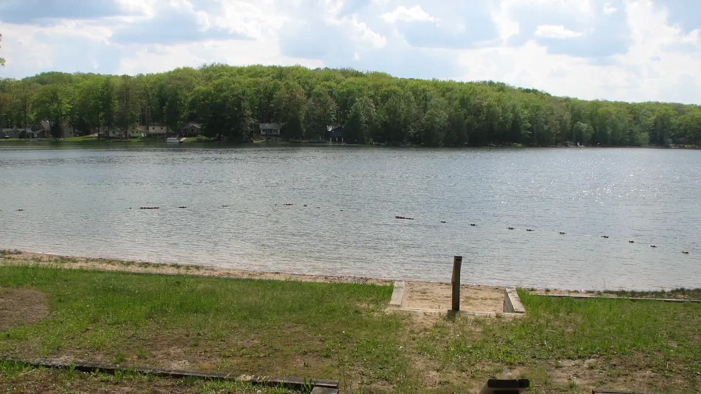 Island lake (MI) campground