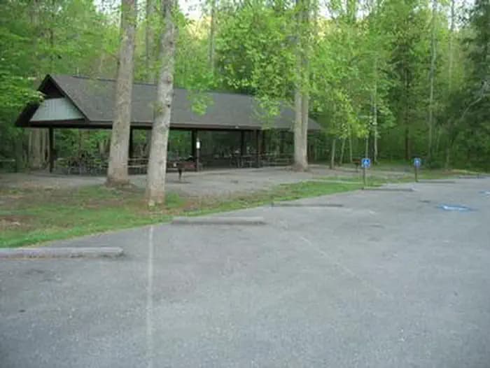 METCALF BOTTOMS PICNIC PAVILION campground